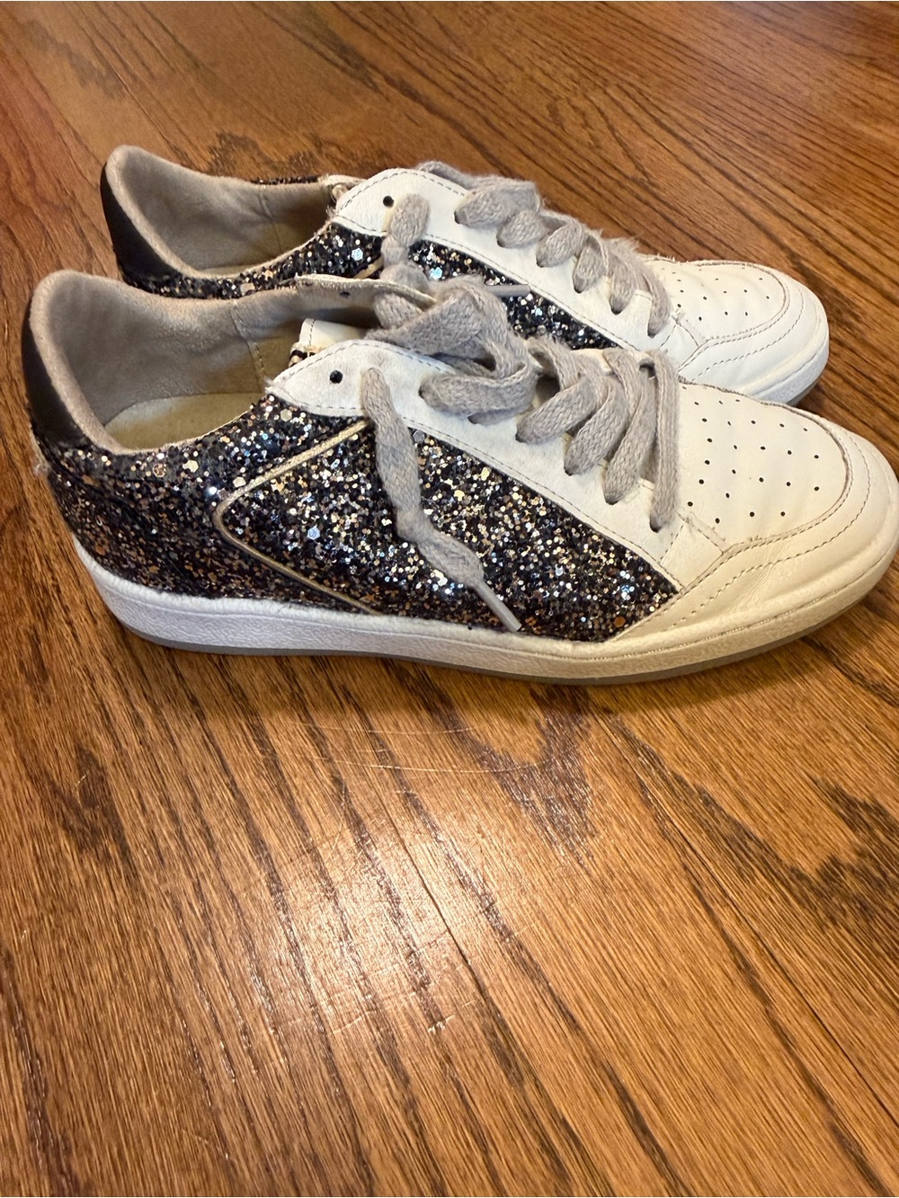 Girls SHUSHOP White Sneakers with Glitter Panels